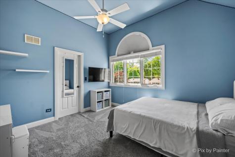 137 Oak Avenue Wood Dale IL 60191