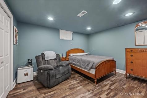 137 Oak Avenue Wood Dale IL 60191