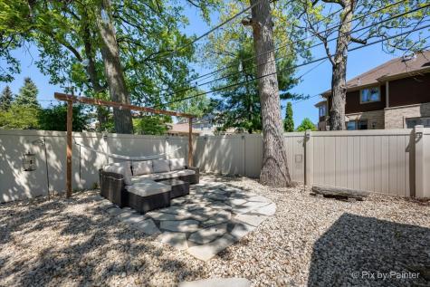 137 Oak Avenue Wood Dale IL 60191
