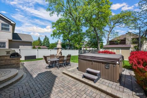 137 Oak Avenue Wood Dale IL 60191