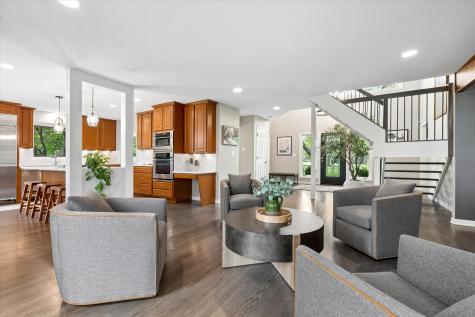 2 Fenview Court Oakwood Hills IL 60013