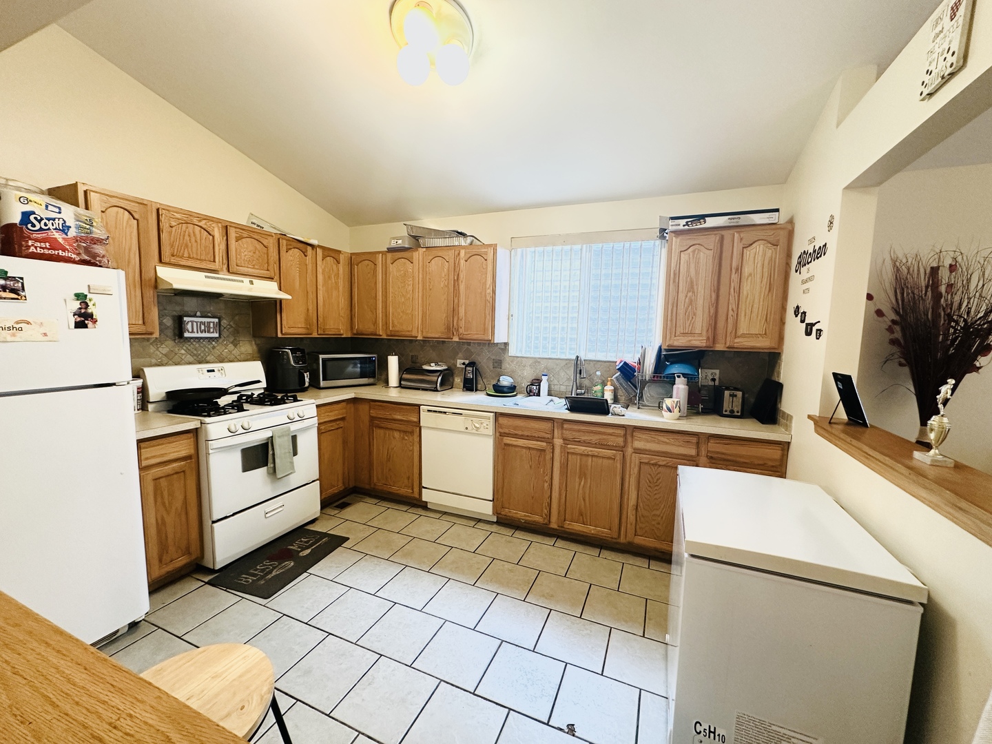 734 Four Seasons Boulevard Aurora IL 60504