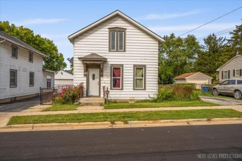 218 Forest Avenue Aurora IL 60505