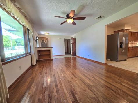 330 West Second South Street Chebanse IL 60922