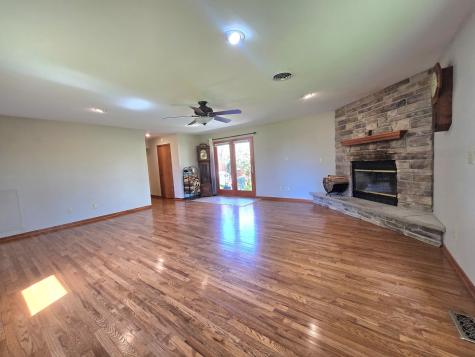 330 West Second South Street Chebanse IL 60922