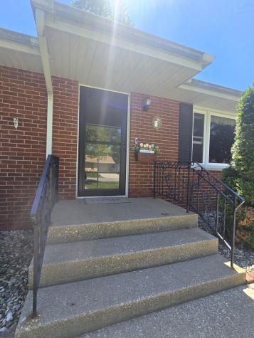 330 West Second South Street Chebanse IL 60922