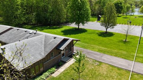 865 Riverside Drive South Elgin IL 60177