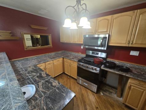 865 Riverside Drive South Elgin IL 60177