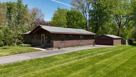 865 Riverside Drive South Elgin IL 60177