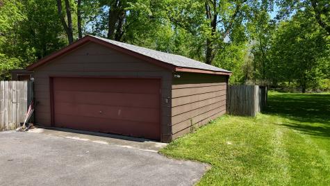865 Riverside Drive South Elgin IL 60177
