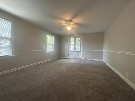 870 Morgan Street Elgin IL 60123