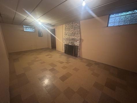 870 Morgan Street Elgin IL 60123