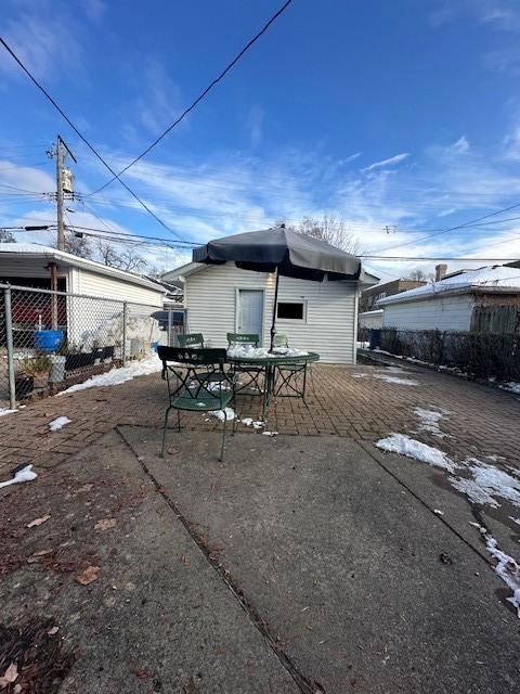 4609 North Avers Avenue Chicago IL 60625