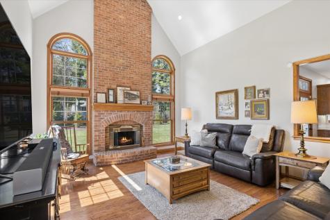 5606 Winding Road Crystal Lake IL 60014