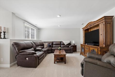 5606 Winding Road Crystal Lake IL 60014