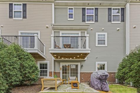 2546 Huntleigh Lane Woodridge IL 60517