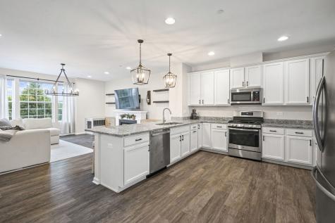 2546 Huntleigh Lane Woodridge IL 60517