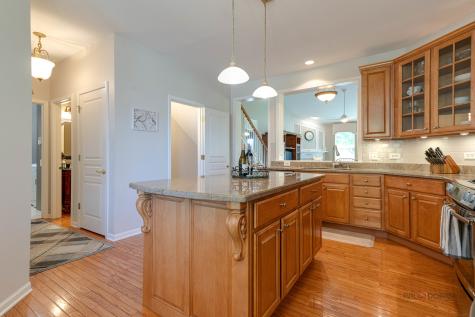 2 Tiverton Court Algonquin IL 60102