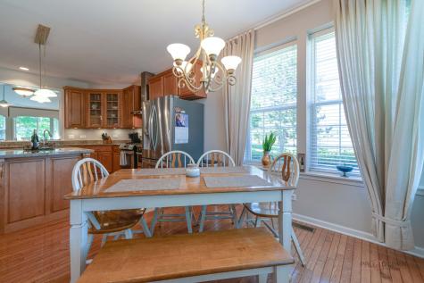 2 Tiverton Court Algonquin IL 60102