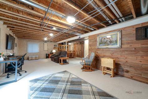 2 Tiverton Court Algonquin IL 60102