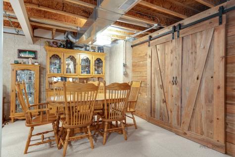 2 Tiverton Court Algonquin IL 60102