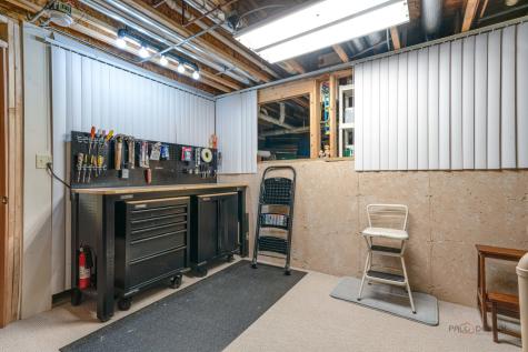 2 Tiverton Court Algonquin IL 60102