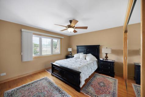 3919 Gloria Court Glenview IL 60025