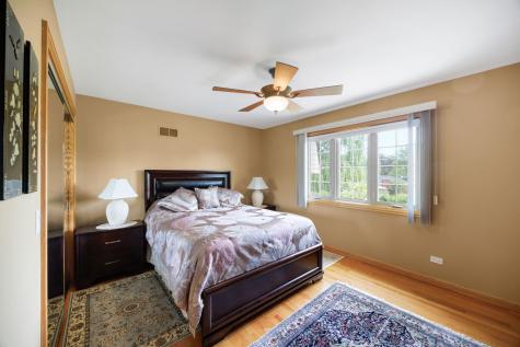 3919 Gloria Court Glenview IL 60025
