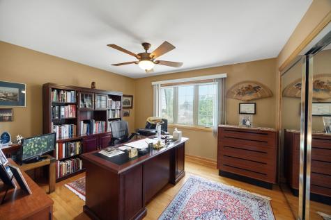 3919 Gloria Court Glenview IL 60025