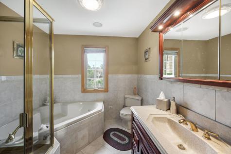 3919 Gloria Court Glenview IL 60025