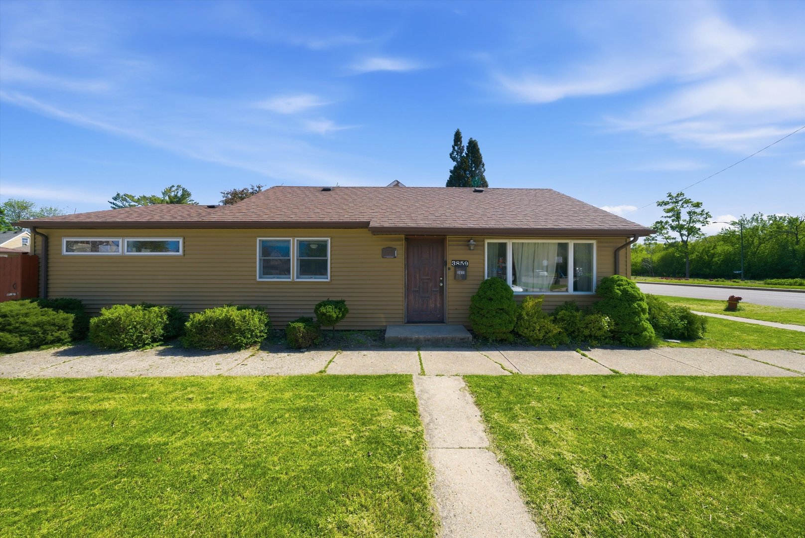 3859 North Cumberland Avenue Chicago IL 60634