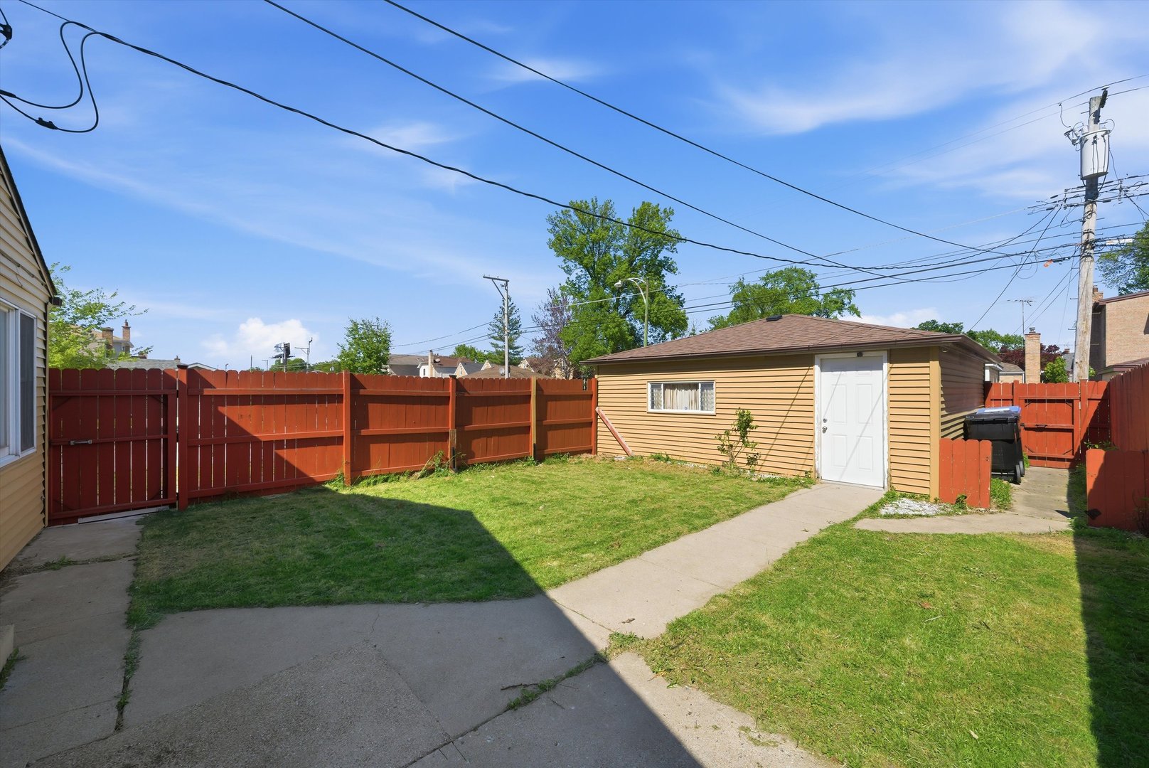 3859 North Cumberland Avenue Chicago IL 60634