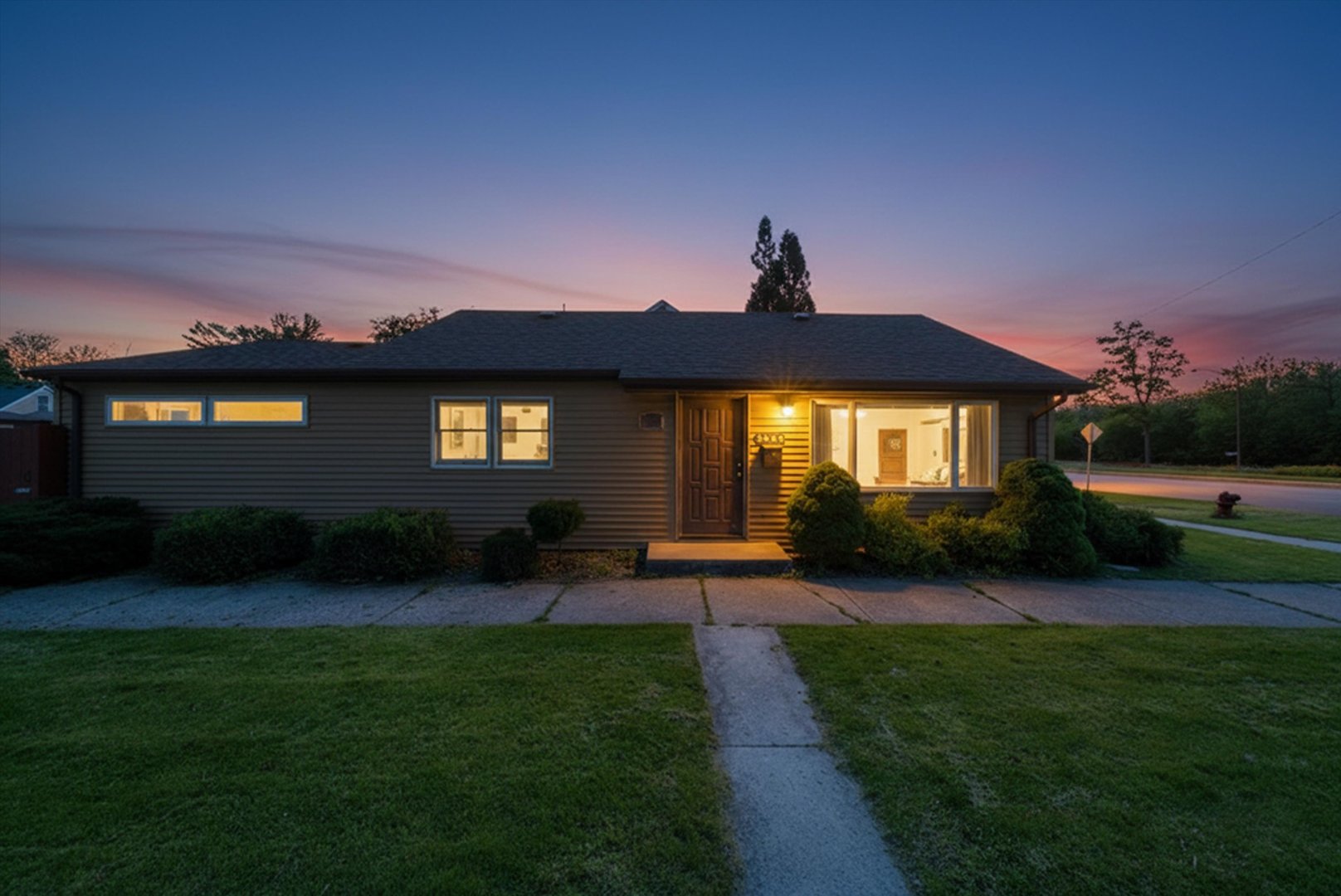 3859 North Cumberland Avenue Chicago IL 60634
