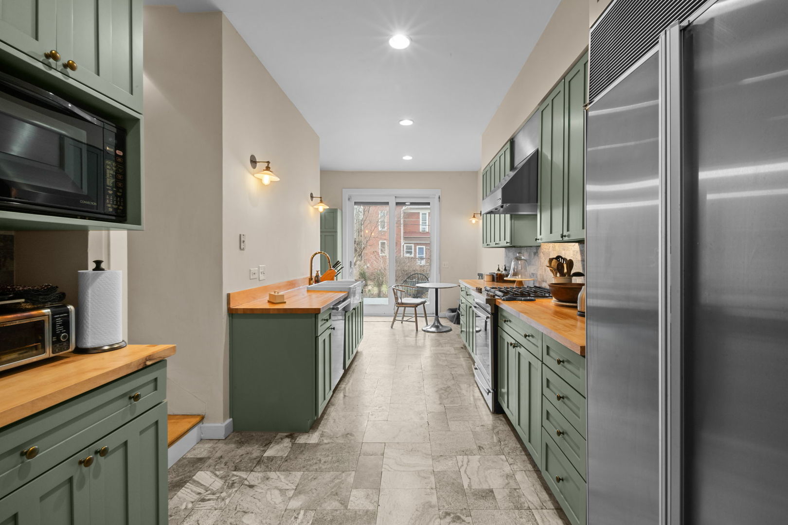 5801 South Blackstone Avenue Chicago IL 60637