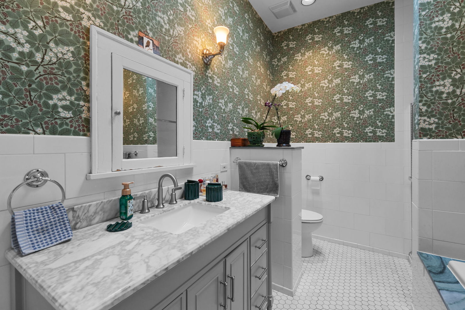 5801 South Blackstone Avenue Chicago IL 60637
