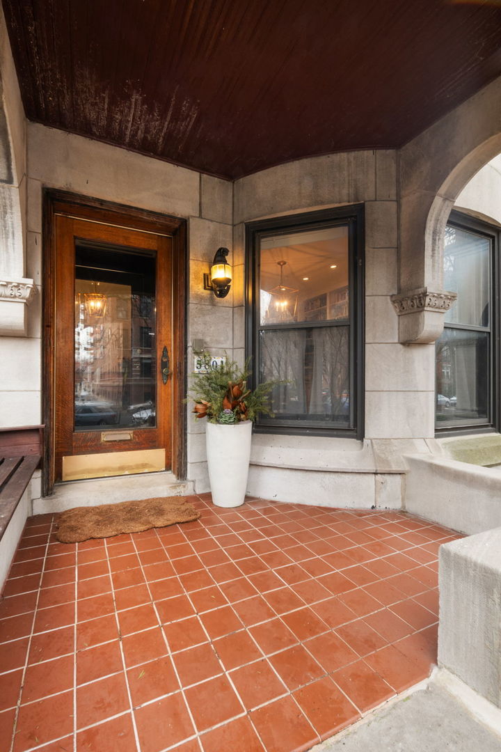 5801 South Blackstone Avenue Chicago IL 60637