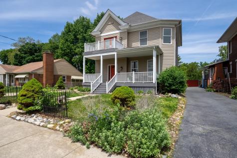 703 West Wood Street W Bloomington IL 61701