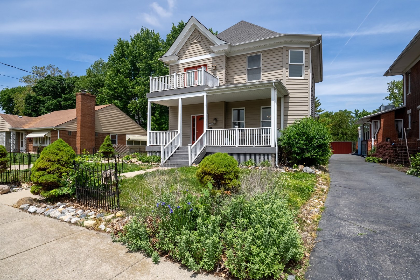 703 West Wood Street W Bloomington IL 61701