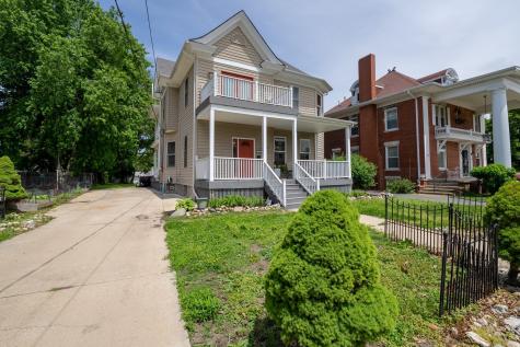 703 West Wood Street W Bloomington IL 61701