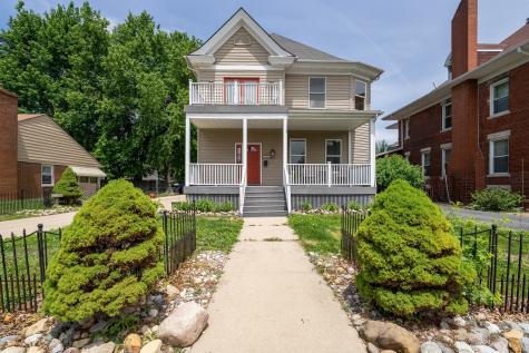 703 West Wood Street W Bloomington IL 61701