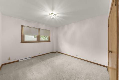 848 South Hillcrest Avenue Elmhurst IL 60126