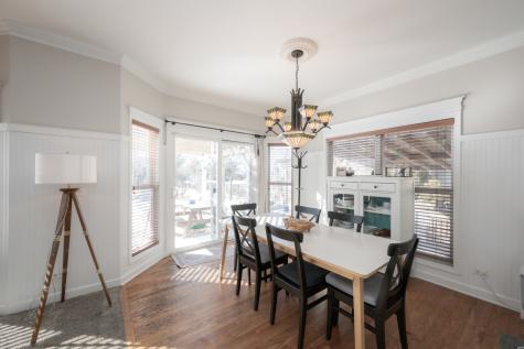 2203 Brookwood Drive South Elgin IL 60177
