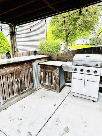 2203 Brookwood Drive South Elgin IL 60177