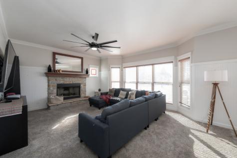 2203 Brookwood Drive South Elgin IL 60177