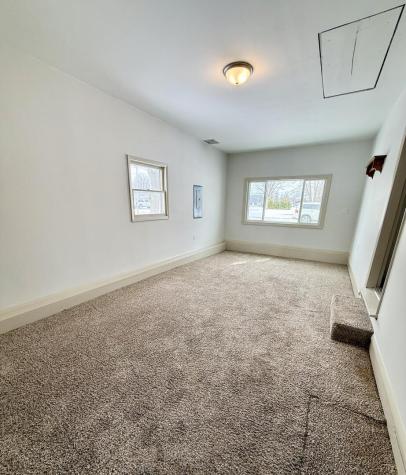 281 East Sprague Street Bement IL 61813