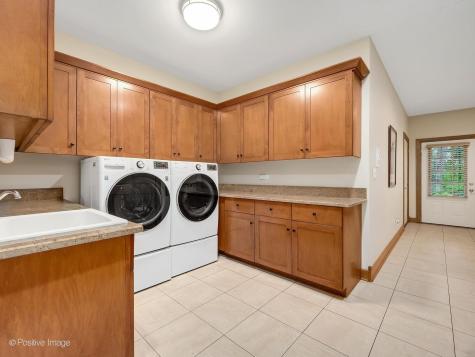 13001 Ravine Drive Lemont IL 60439