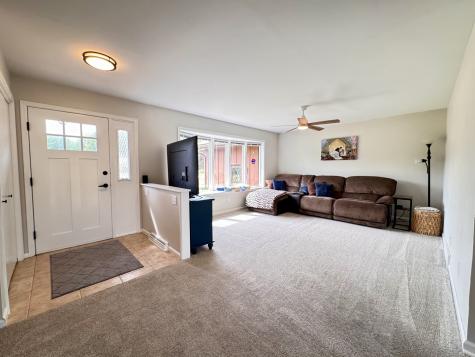 758 Marine Drive Dixon IL 61021