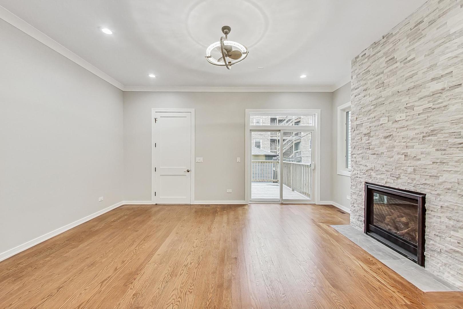 6626 South Ingleside Avenue Chicago IL 60637