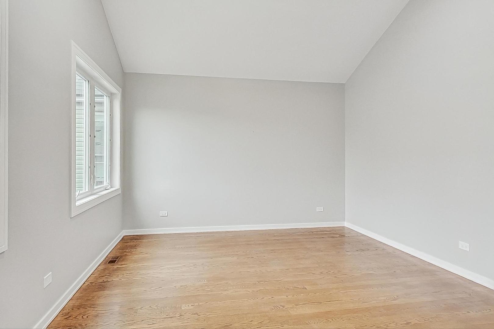 6626 South Ingleside Avenue Chicago IL 60637