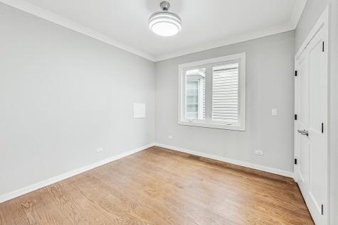 6626 South Ingleside Avenue Chicago IL 60637